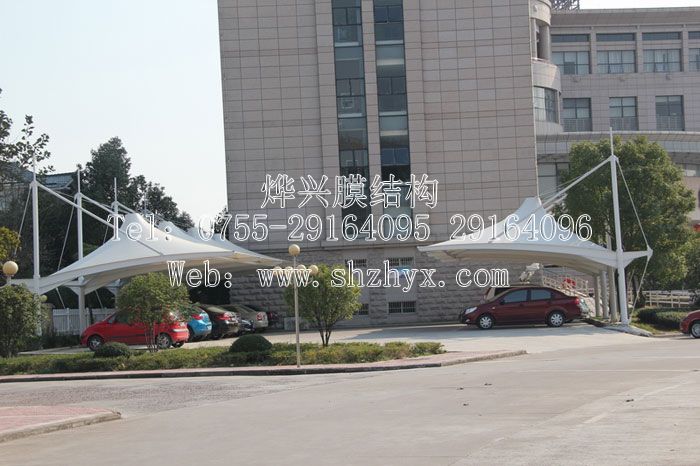 膜結(jié)構(gòu)車棚低價(jià)真的無能嗎