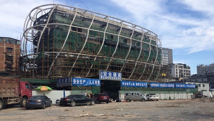 氣枕ETFE膜結(jié)構油漆防腐.jpg